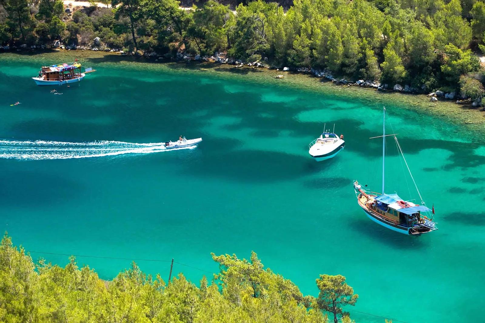 Islands Blue Cruise Boats Bay, Greek, Greece