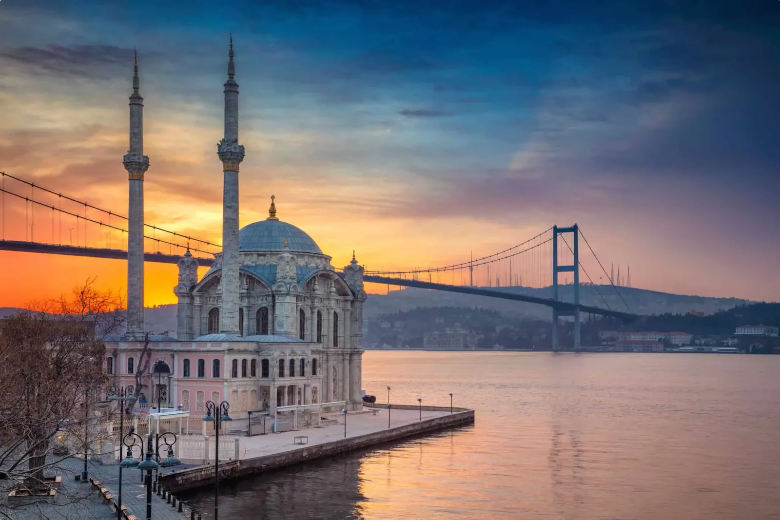 Ortakoy Mosque Bosphorus Bridge, Istanbul, Turkey