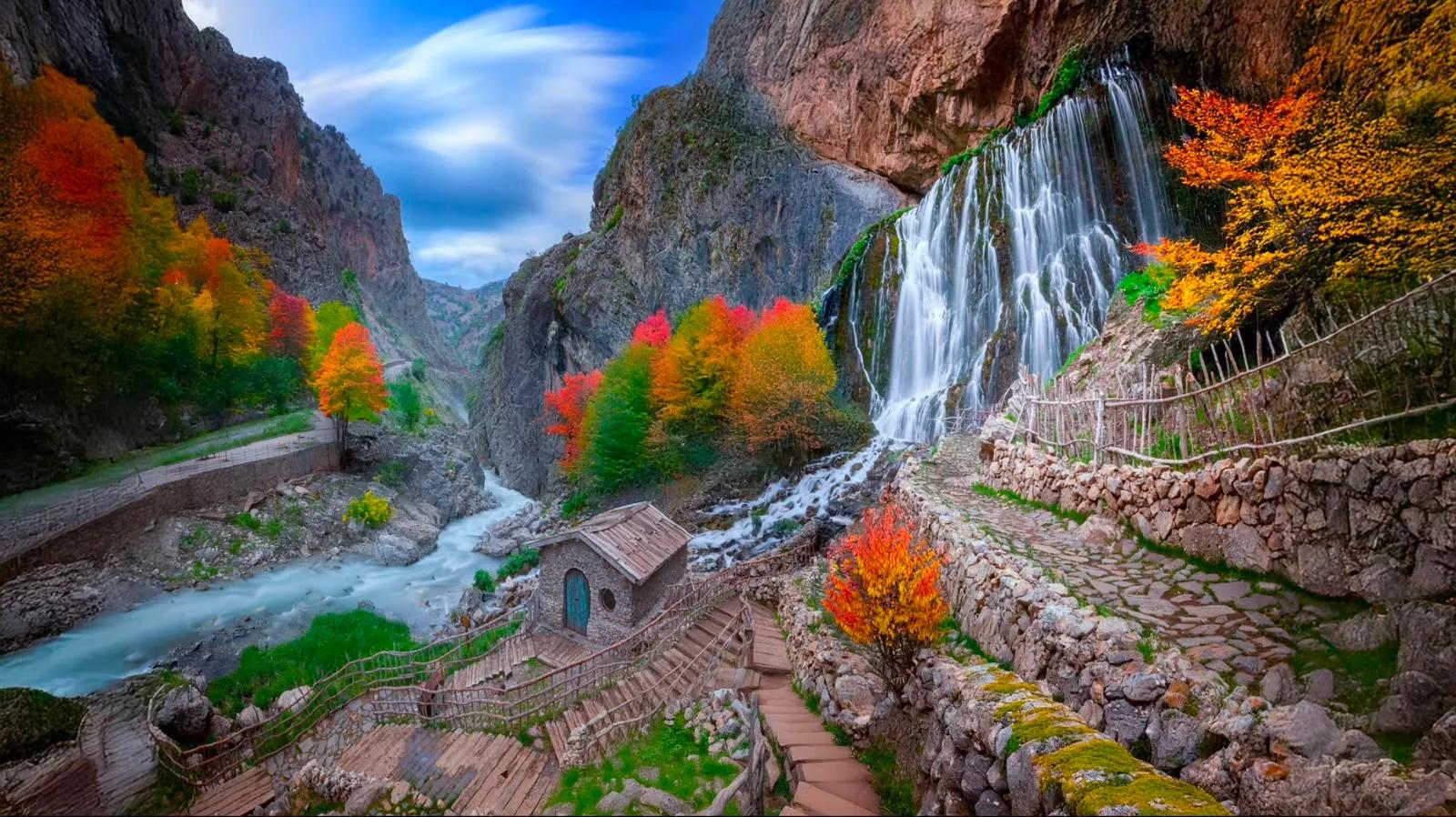 Kapuzbaşı Waterfalls, Zamanti River, Turkey
