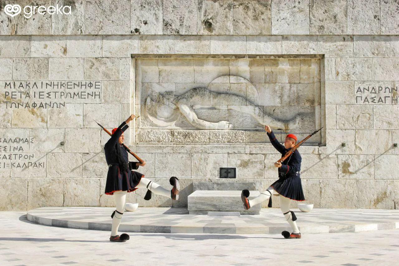 Tomb Of The Unknown Soldier Evzones, Athens, Greece