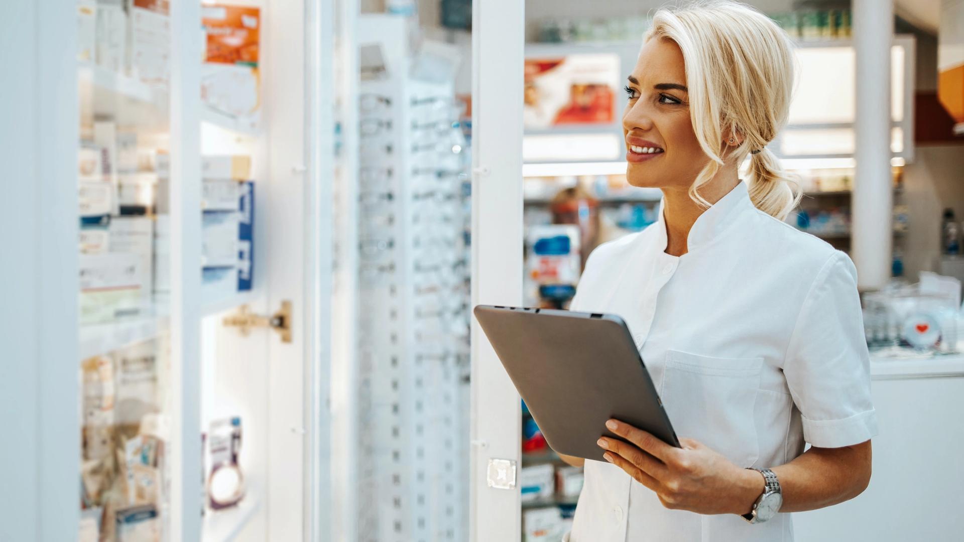 How to Choose the Right EHR Vendor for Your Pharmacy
