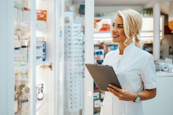 How to Choose the Right EHR Vendor for Your Pharmacy