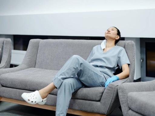 How to Manage Healthcare Burnout in Your Pharmacy