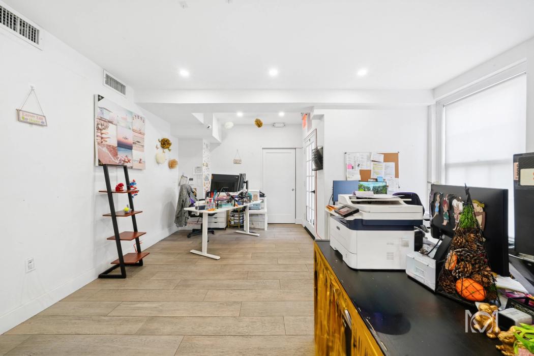336 Central Park West, Medical Retail 1