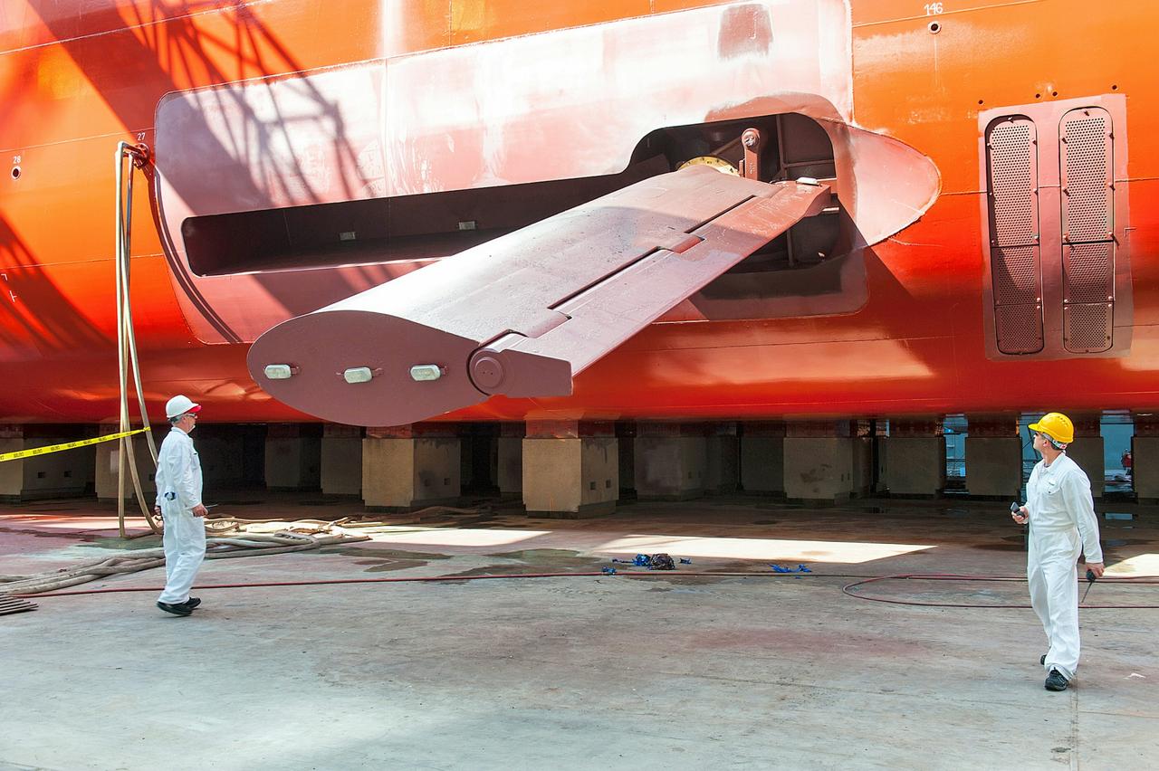 Radiance of the Seas worker