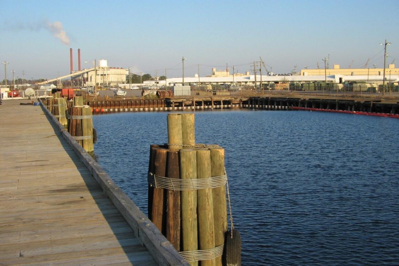 waterfront pier photo