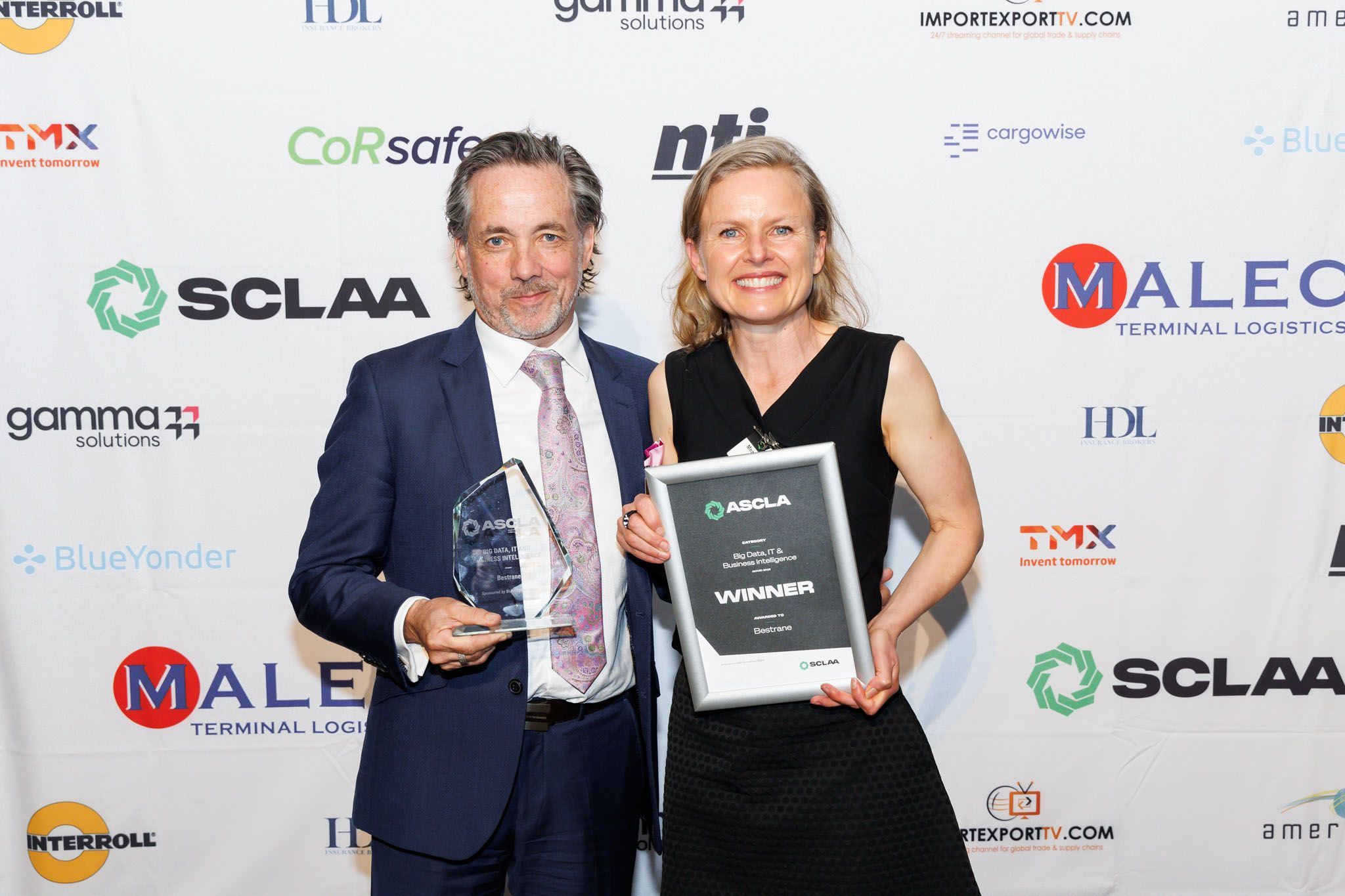 David Sanders and Meaghan Siemensma accept the ASCL Award for Bestrane