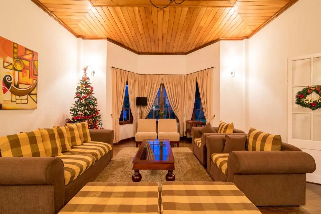 Iona Bungalow by Lalan