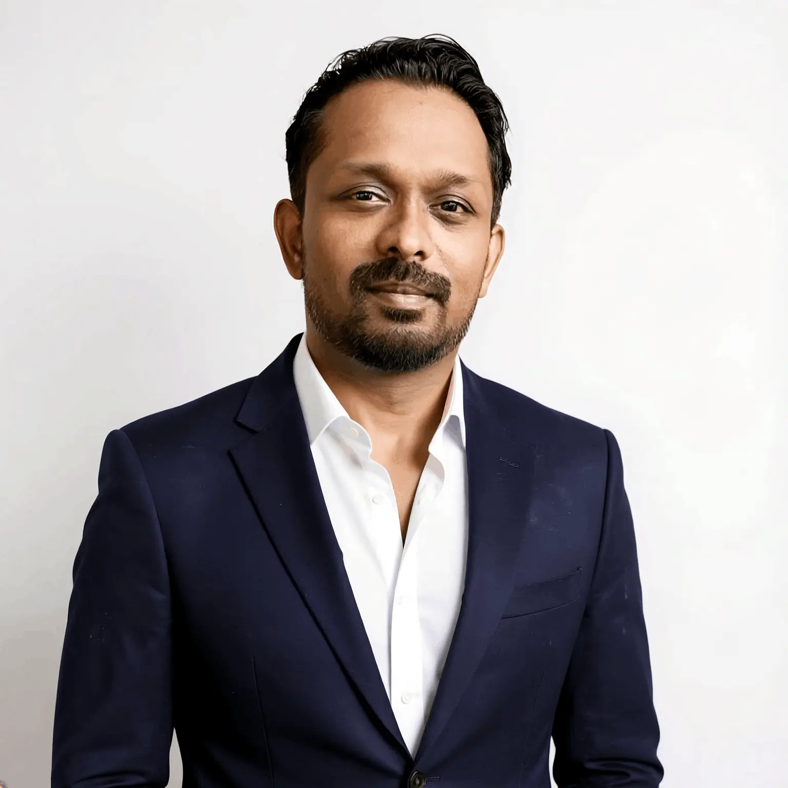 Shane Fernandez - Director & Co-founder of Elevate Hospitality - EH - Elevate Your Business