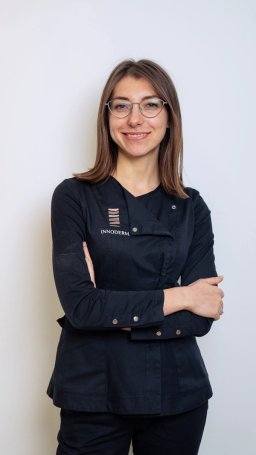 Dr. Mariia Pohoretska