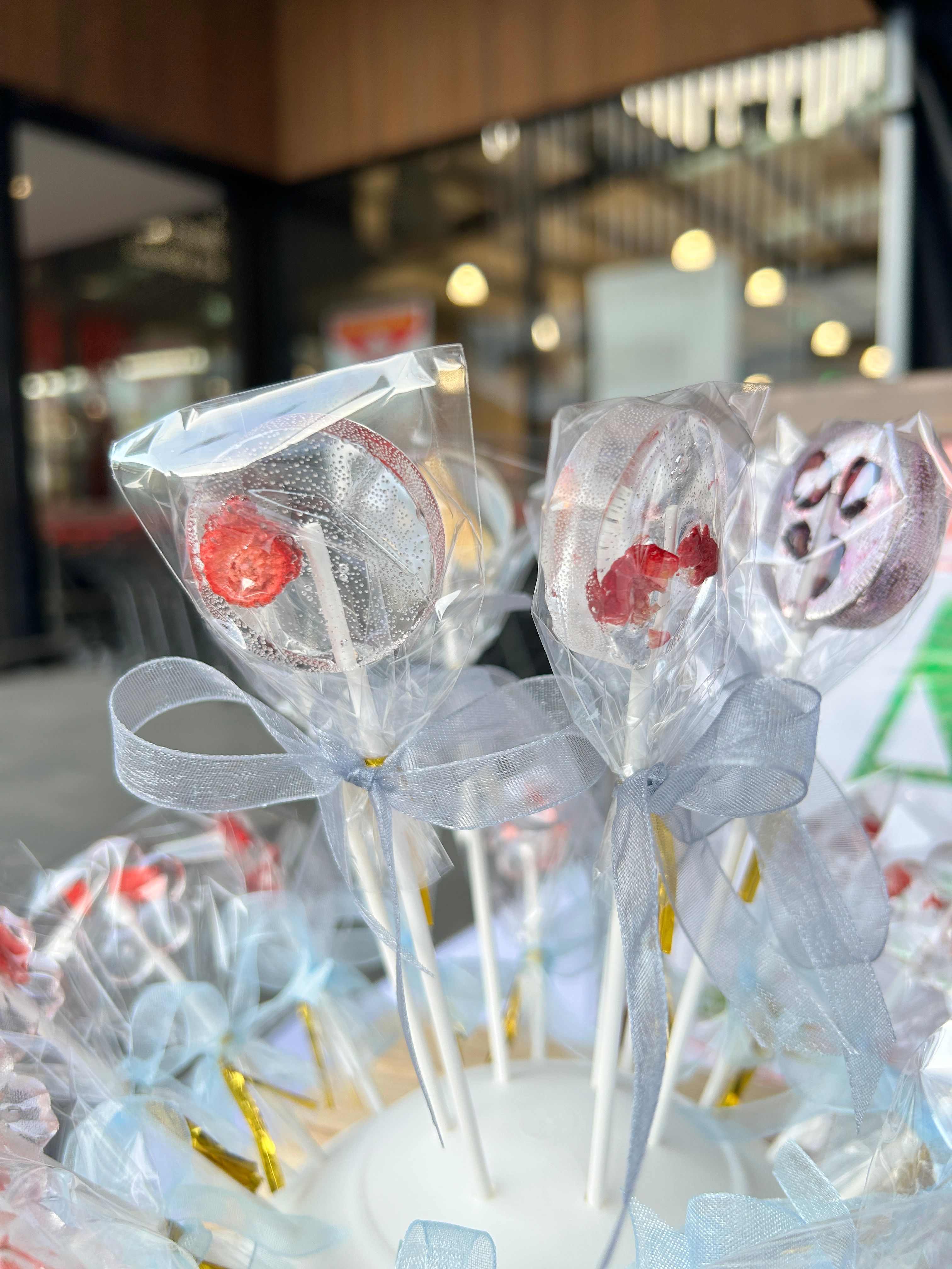 Artisan Isomalt Lollipops with Freeze-Dried Berries