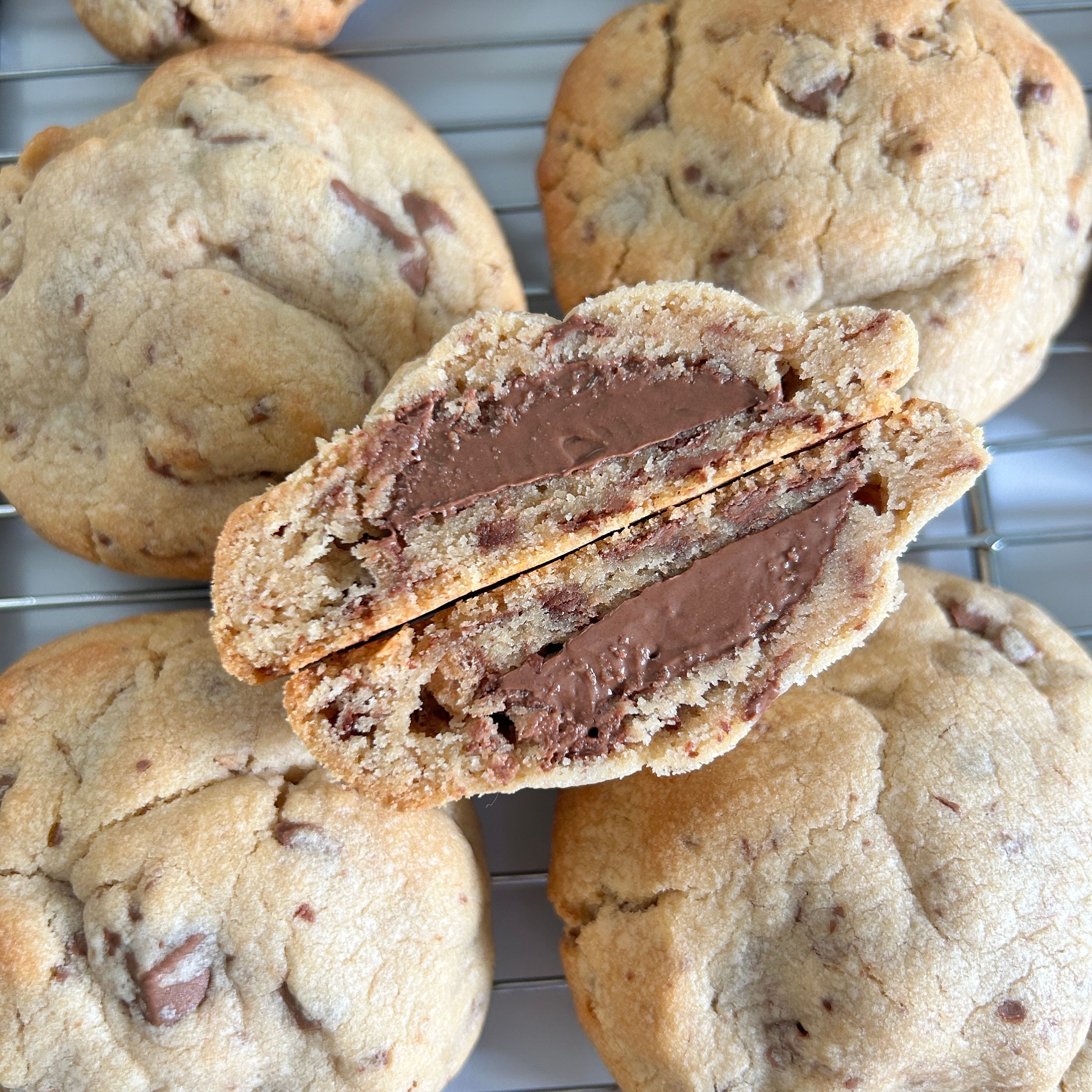 Nutella Kinder Bueno Cookies