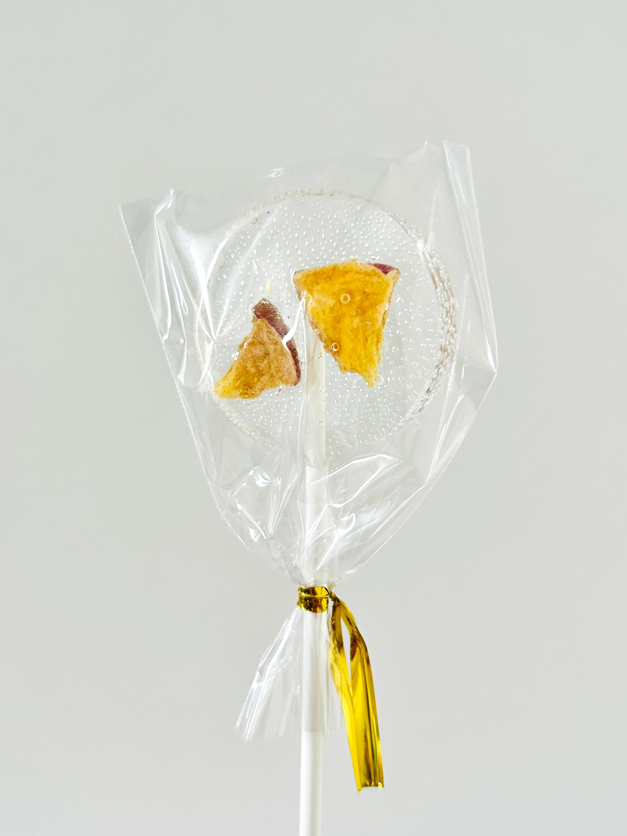 Artisan Isomalt Lollipops with Freeze-Dried Berries