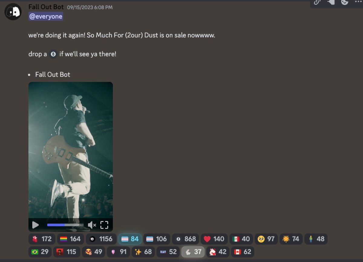Screengrab of Fall Out Boy's Discord.