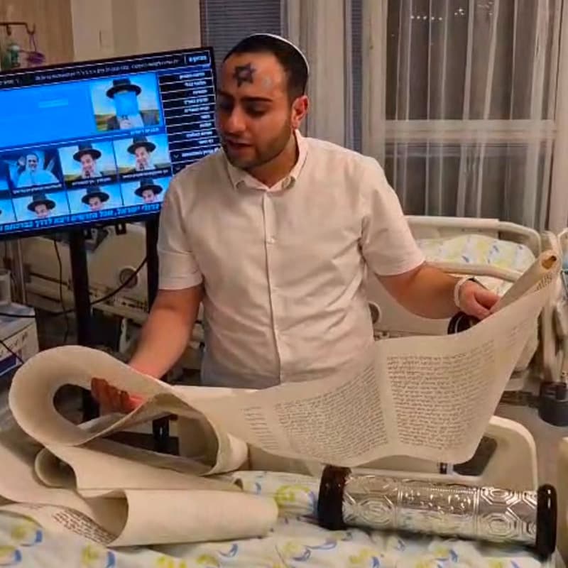 Purim in Hospitals