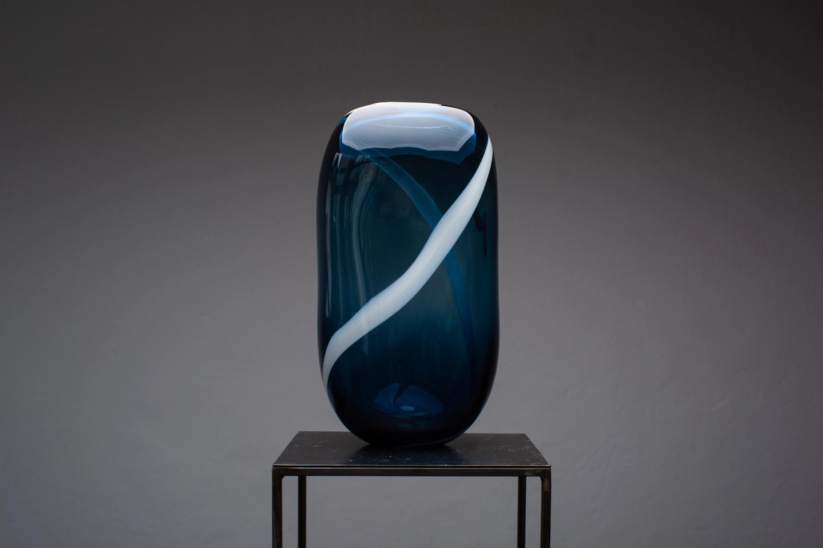 Avio & Avorio Murano Glass Vase L