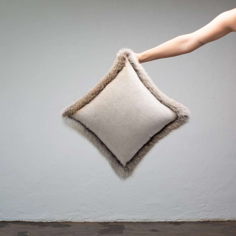 Beige Velvet & Fox Fur Cushion