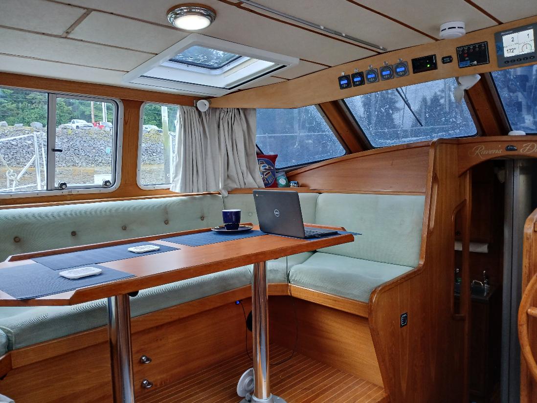 Dining area in Pilot house