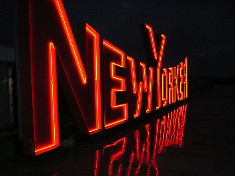 Neonschriftzüge + Neonwerbung