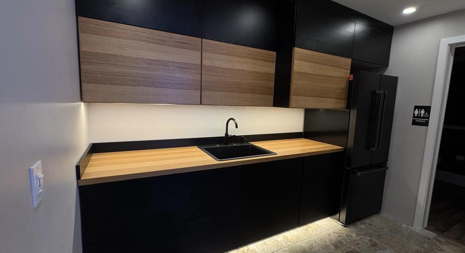 BUILT FOR CREATIVE FLOW interior design project showcase - Before and after transformation by Bonae Interiors