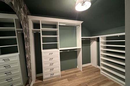closet hanging system