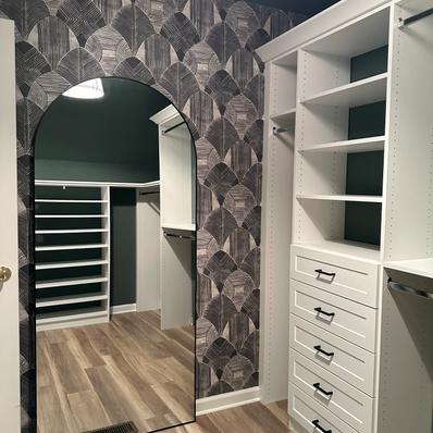 MOODY, FUNCTIONAL, REFINED CLOSET