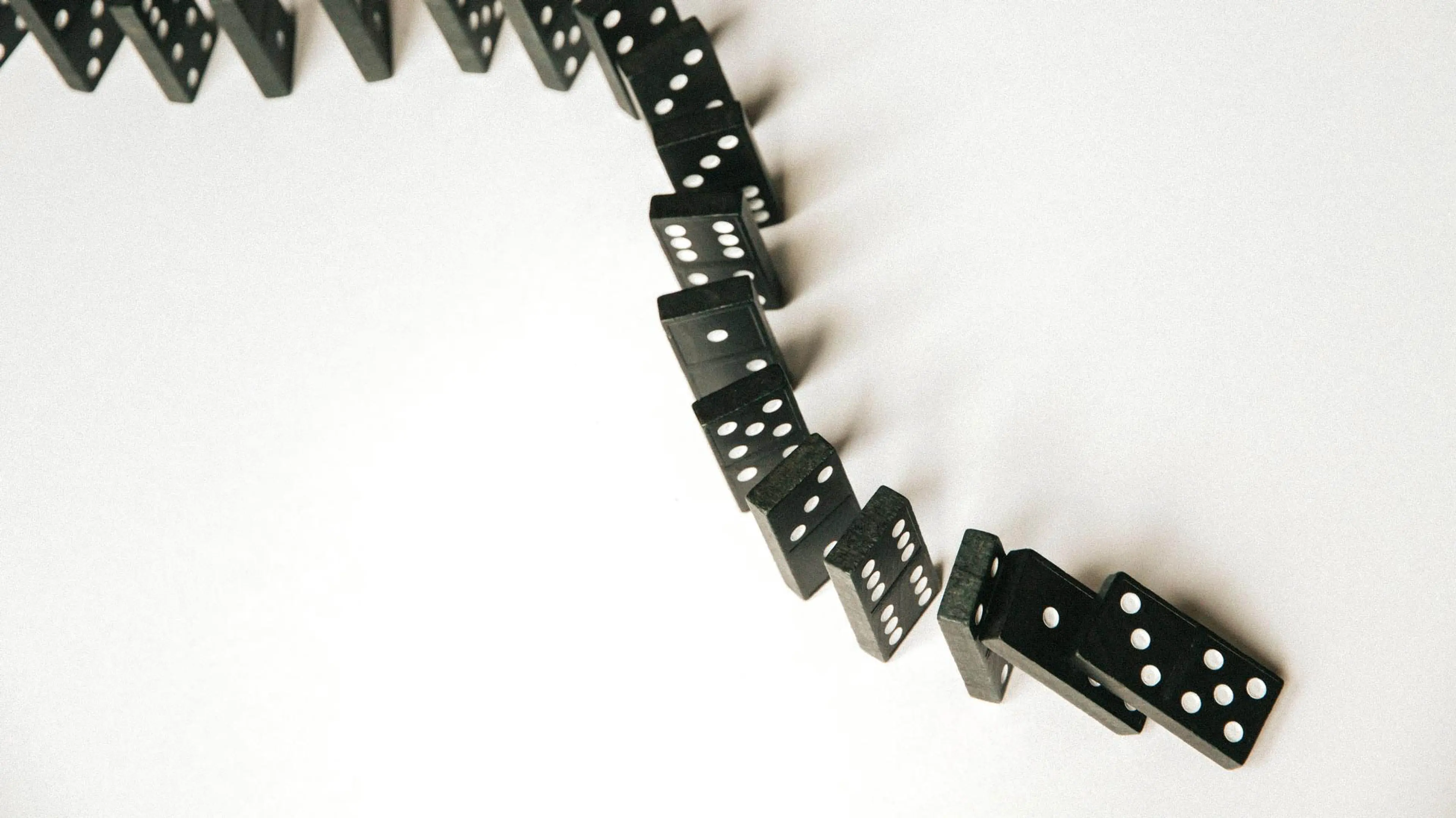Dominoes