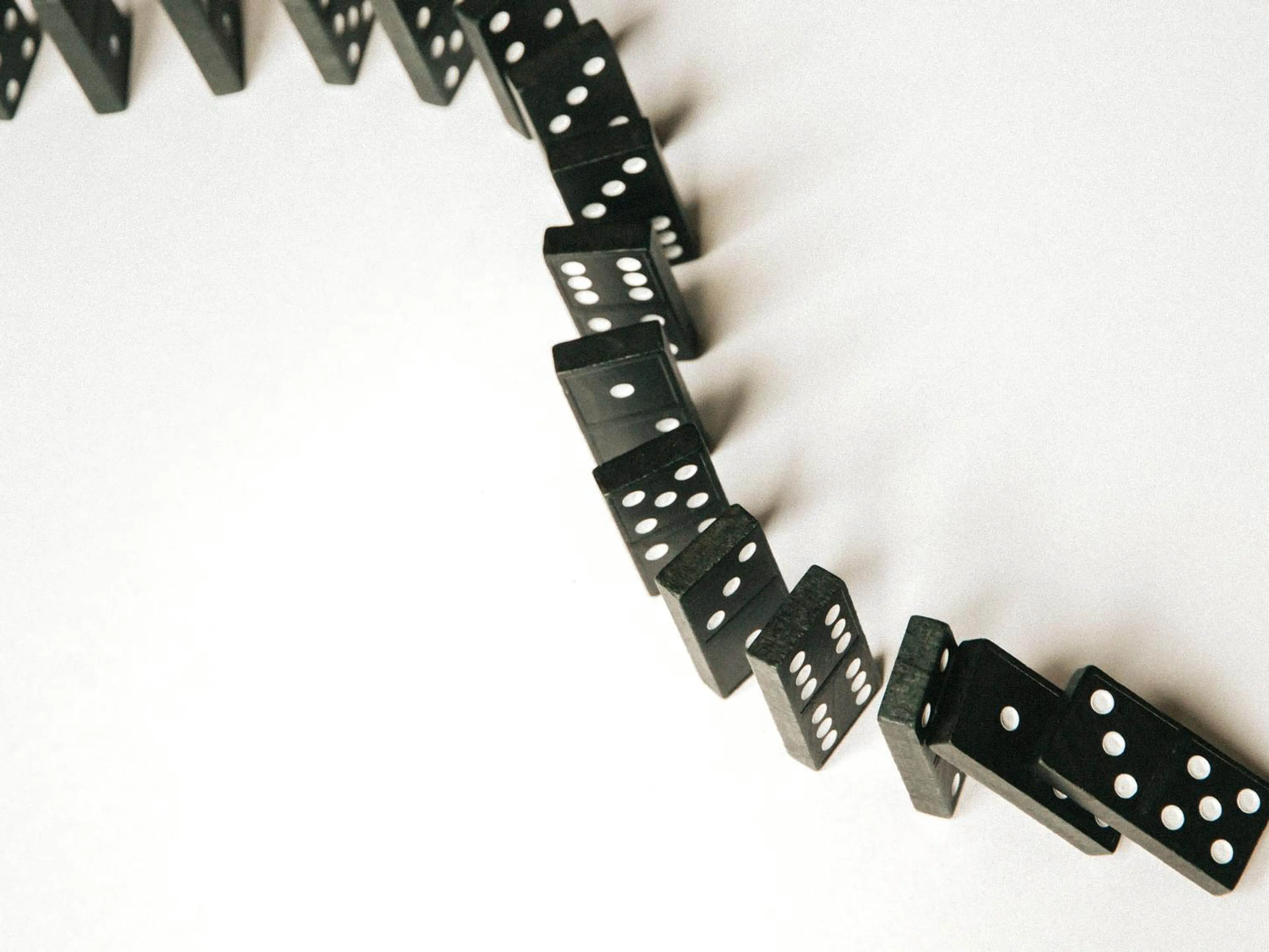 Dominoes