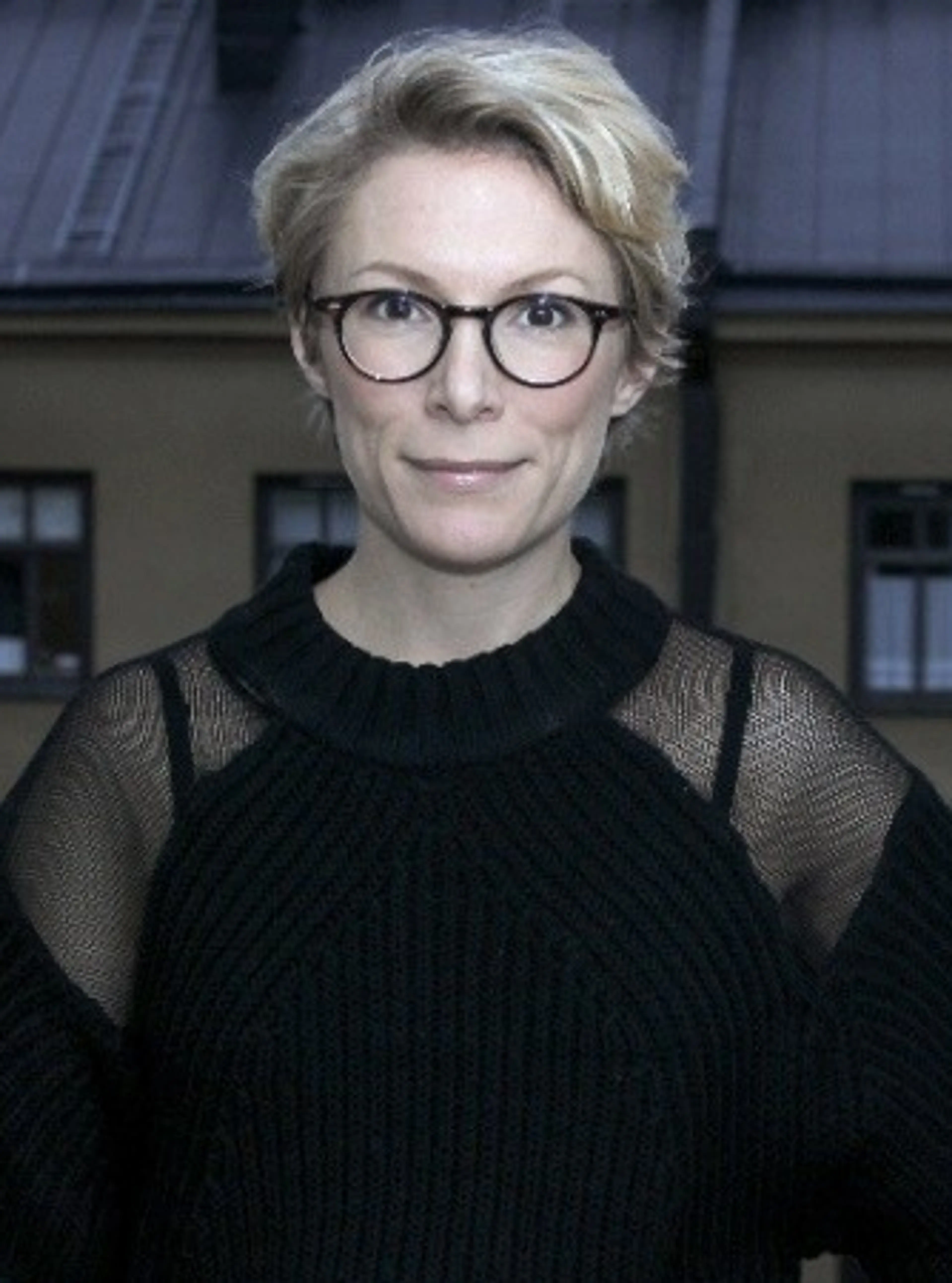 Smiling woman.