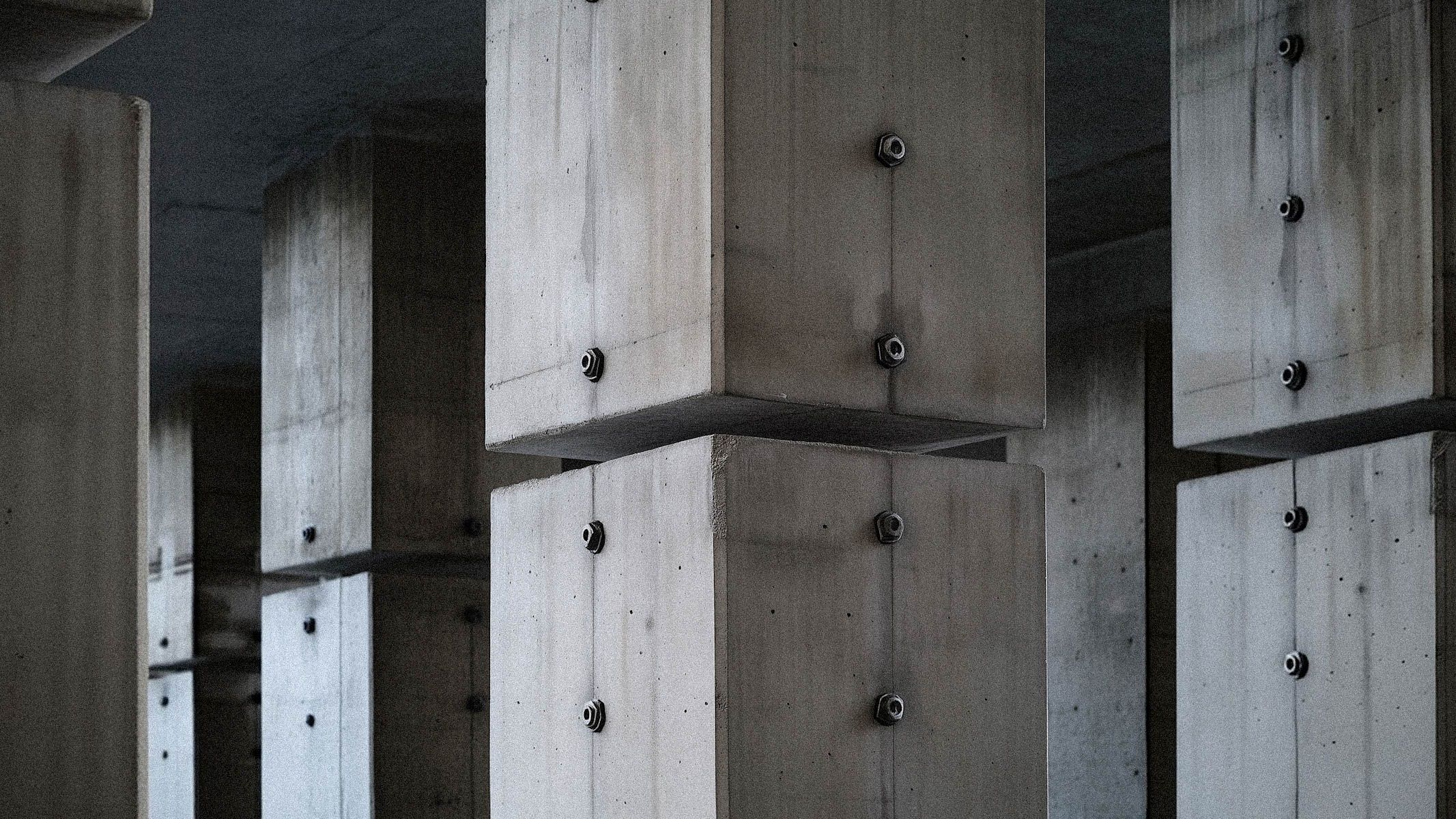 Concrete pillars