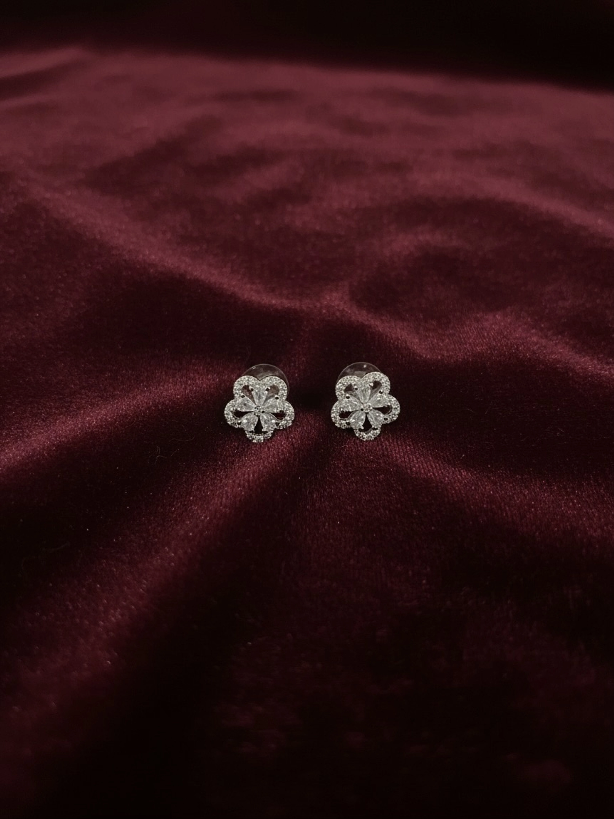 Premium Earing
