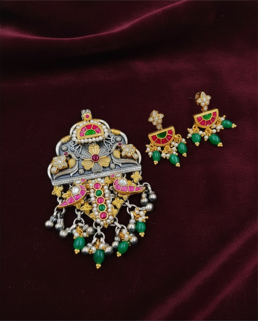 Fusion Pendent