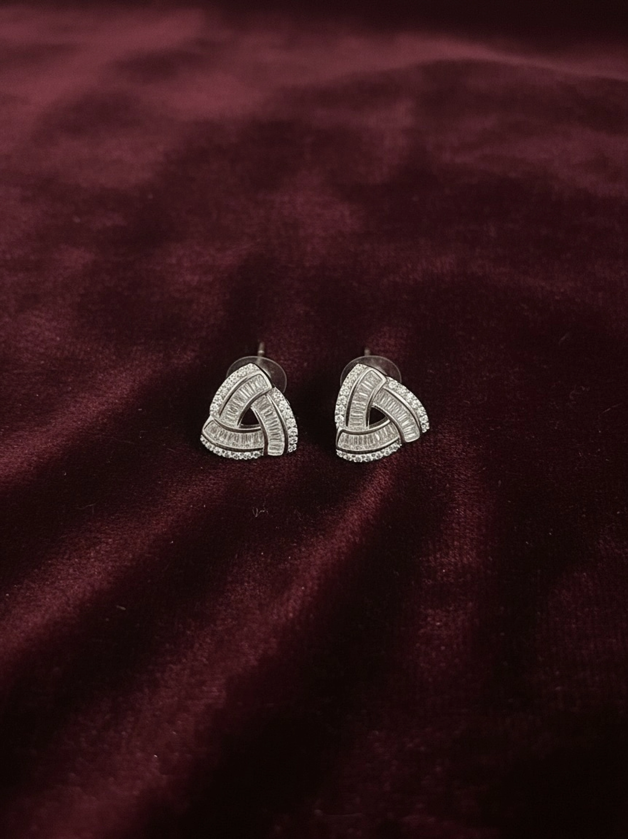 Premium Earing