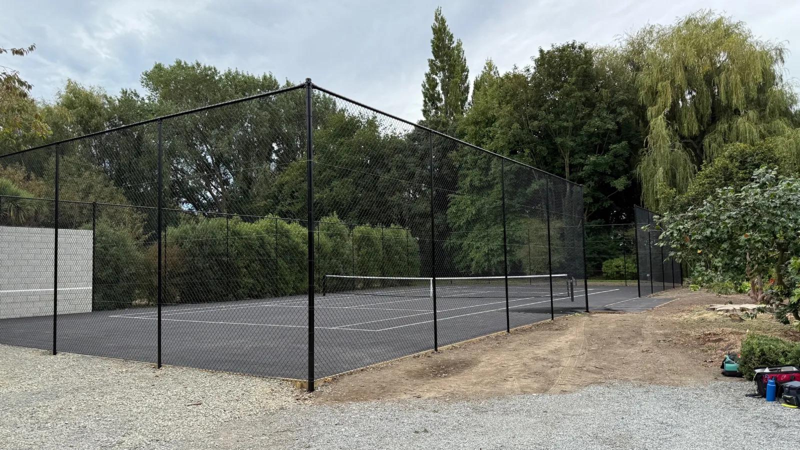 SPORTS FENCING