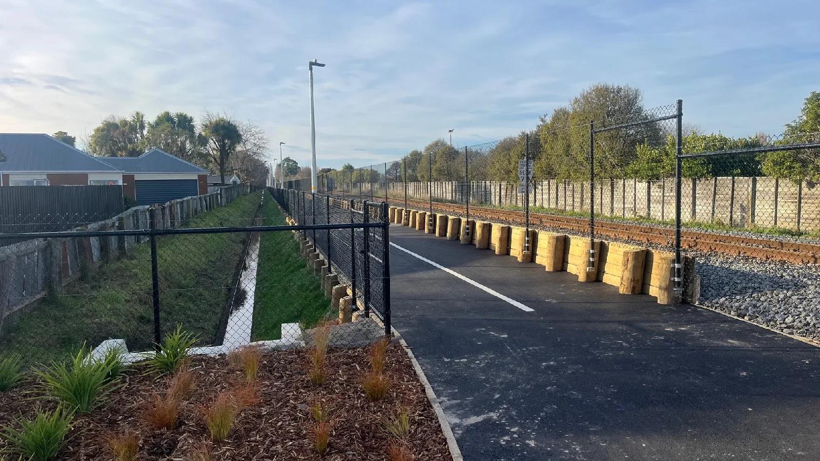 SECURITY FENCING