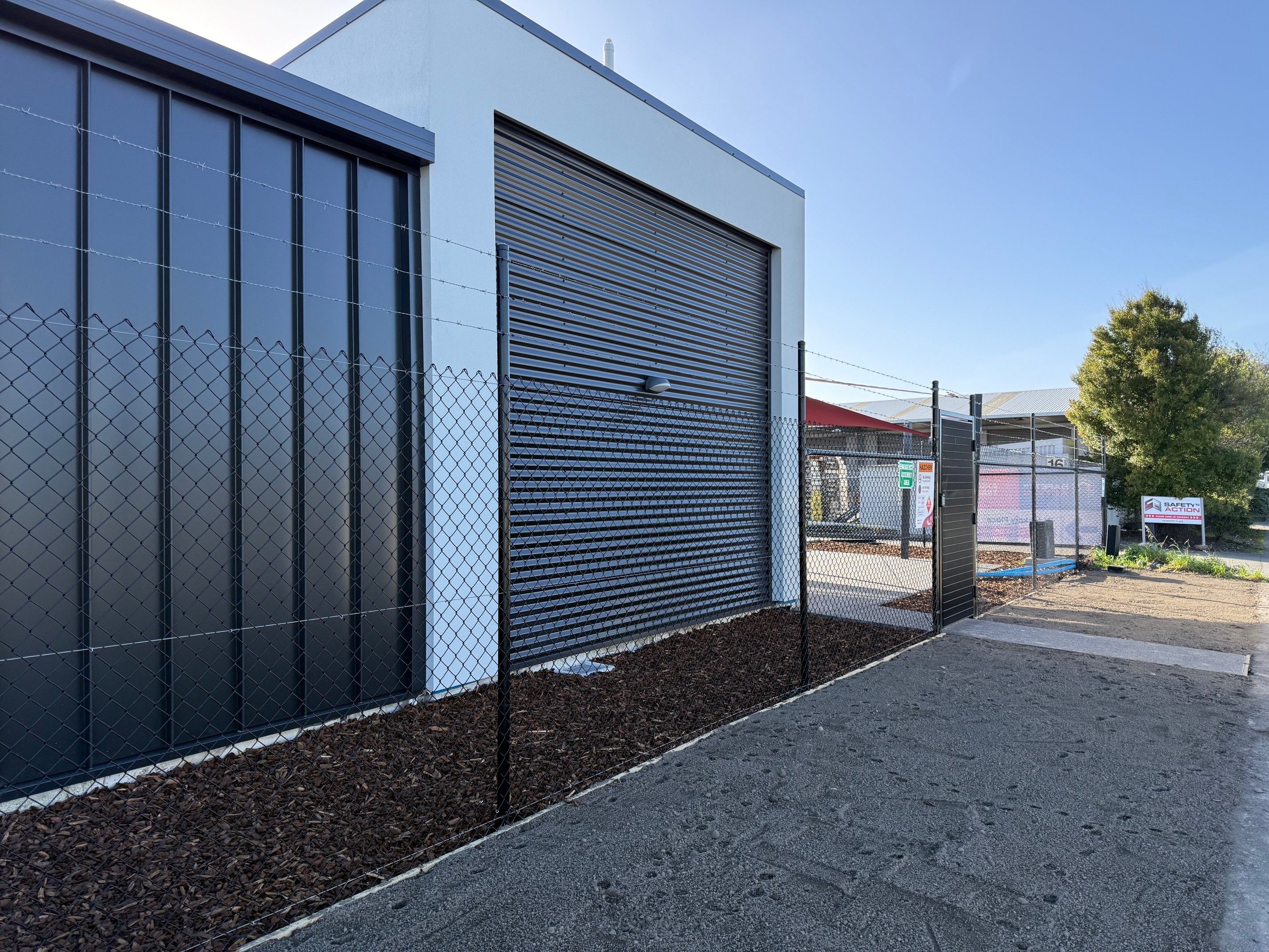 INDUSTRIAL / COMMERCIAL