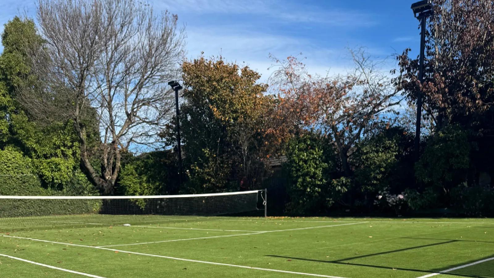 SPORTS FENCING