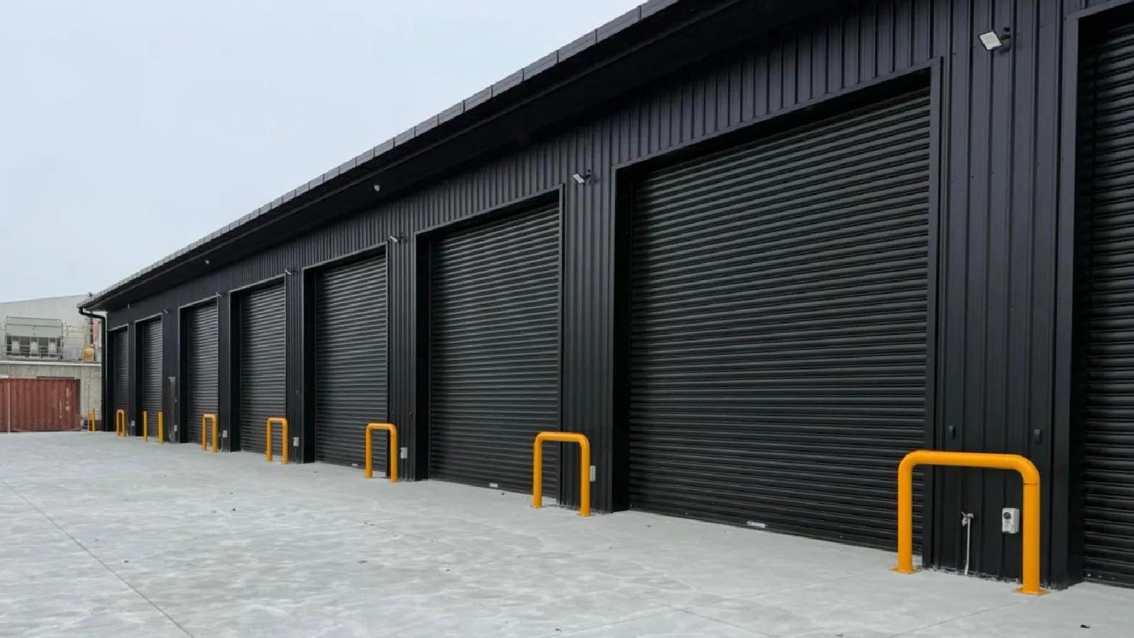 BOLLARDS & SAFETY RAILS