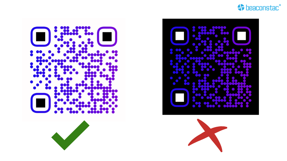 Visual showing correct vs incorrect QR Code color contrast