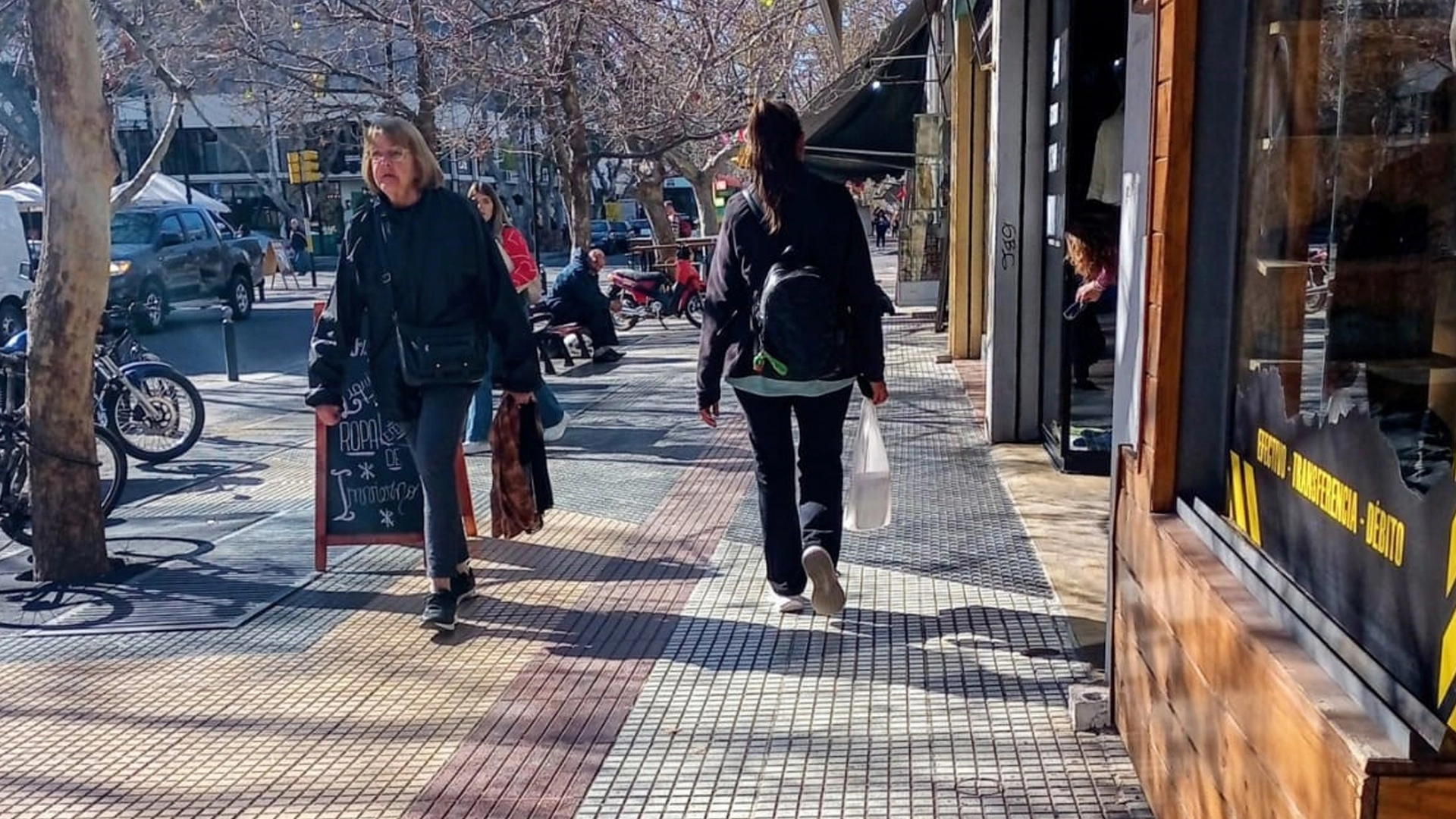 Cómo funcionará el comercio el próximo fin de semana extra largo
