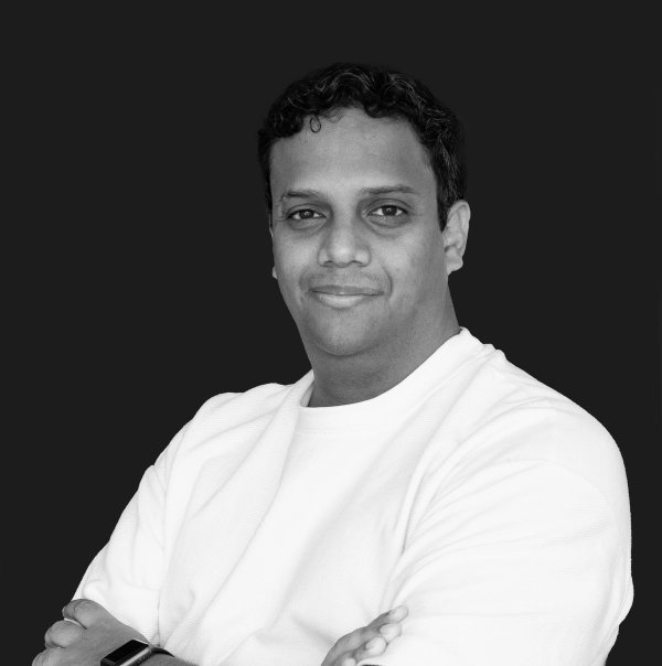 Kenny-Valdespino-low