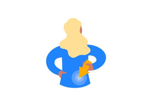 Uma mulher segurando uma pequena seta apontando para a parte inferior direita das costas.