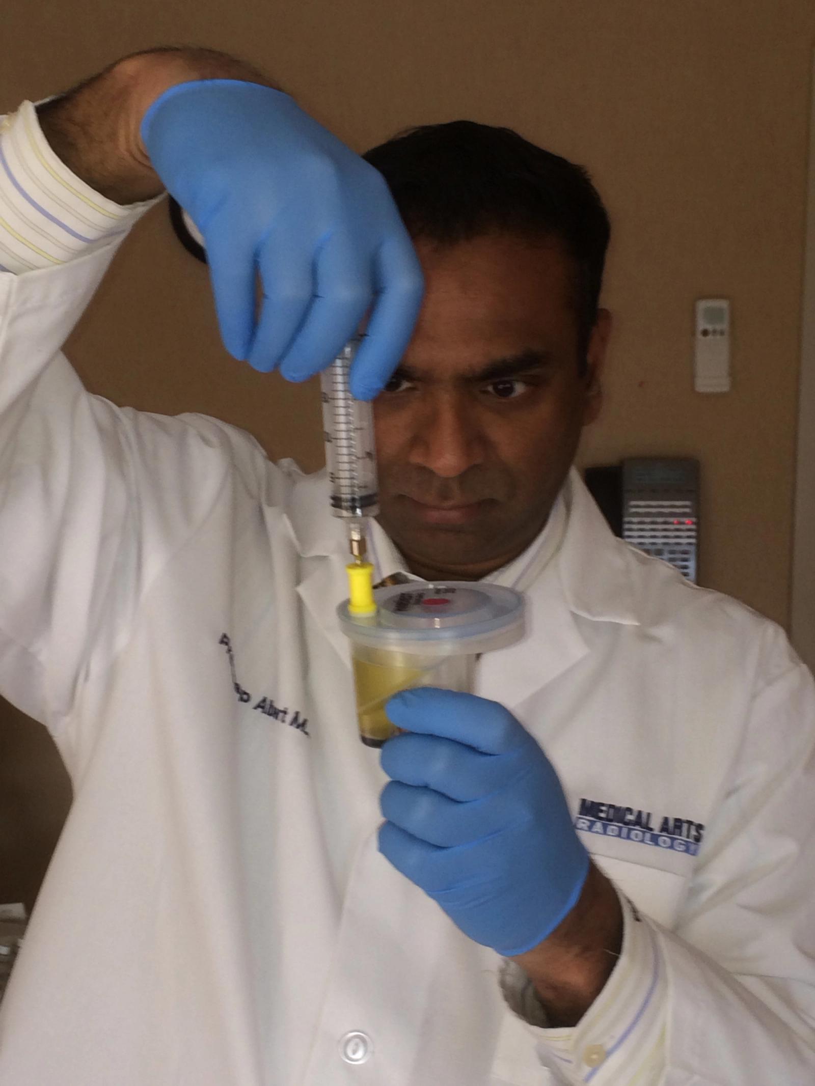Platelet-rich plasma extraction using a pipette after clinical centrifugation