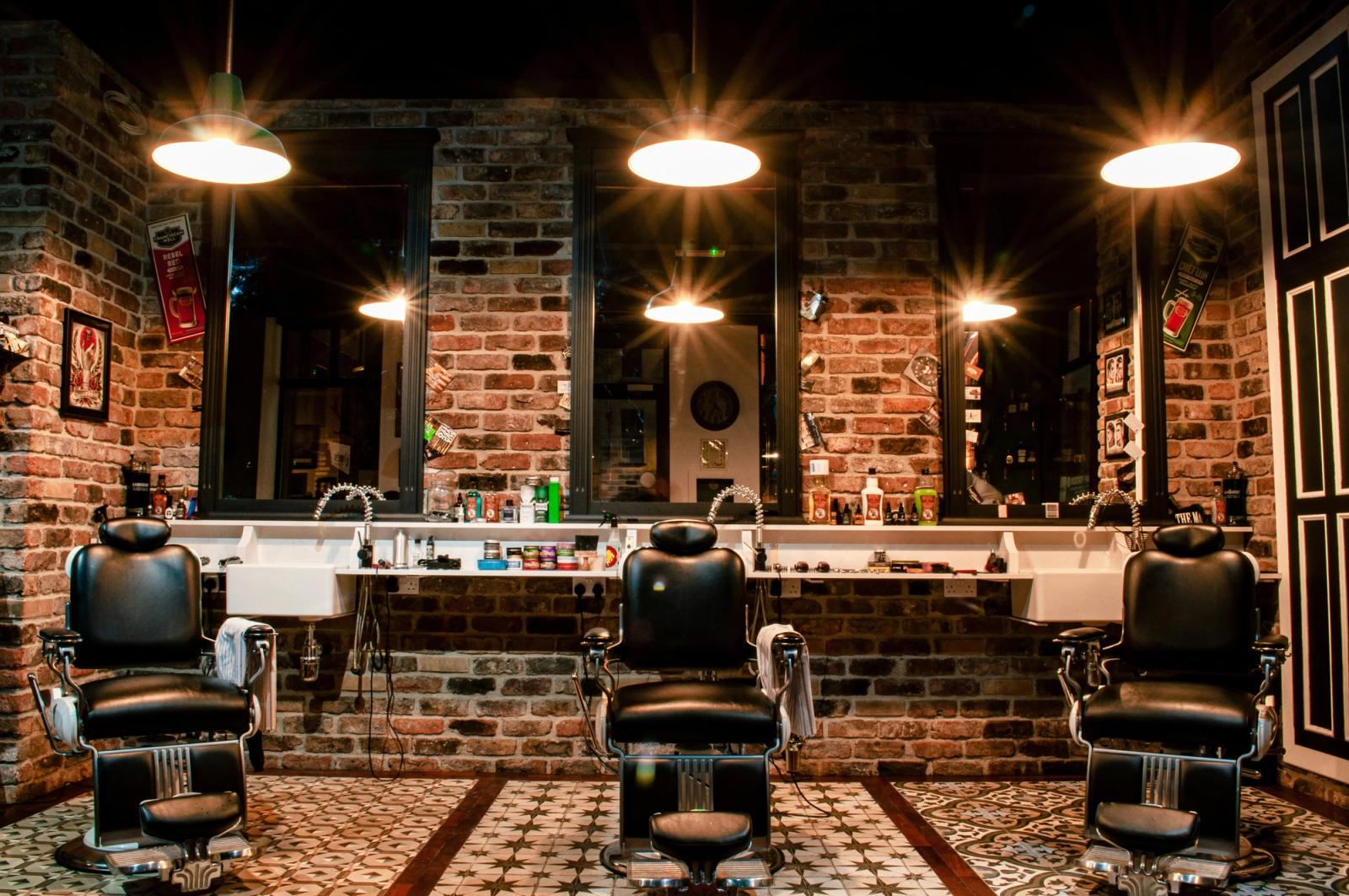 Barbershop and salon grooming stations