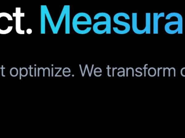 Centered Gradient Headline With Subtext preview