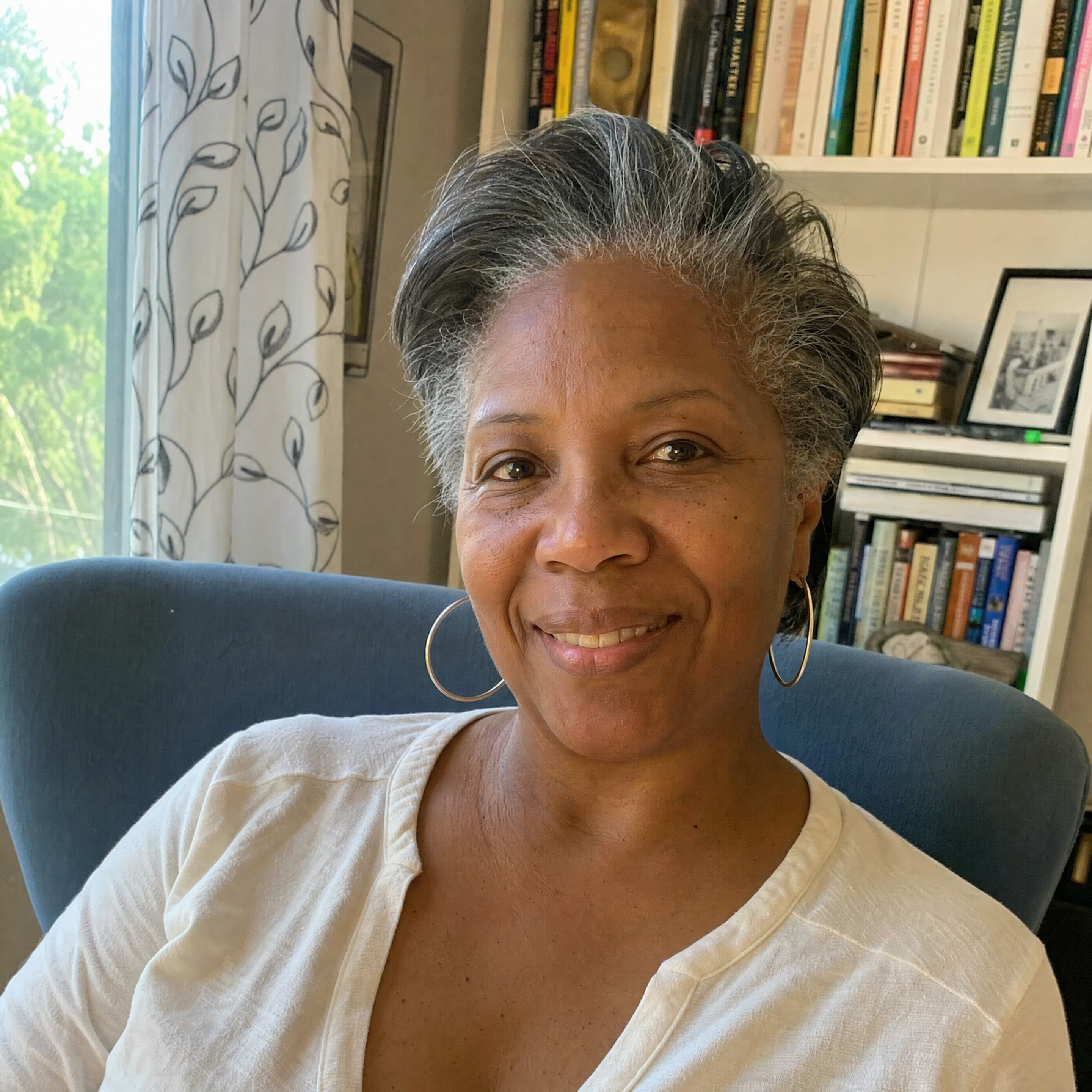 Yvonne R. 