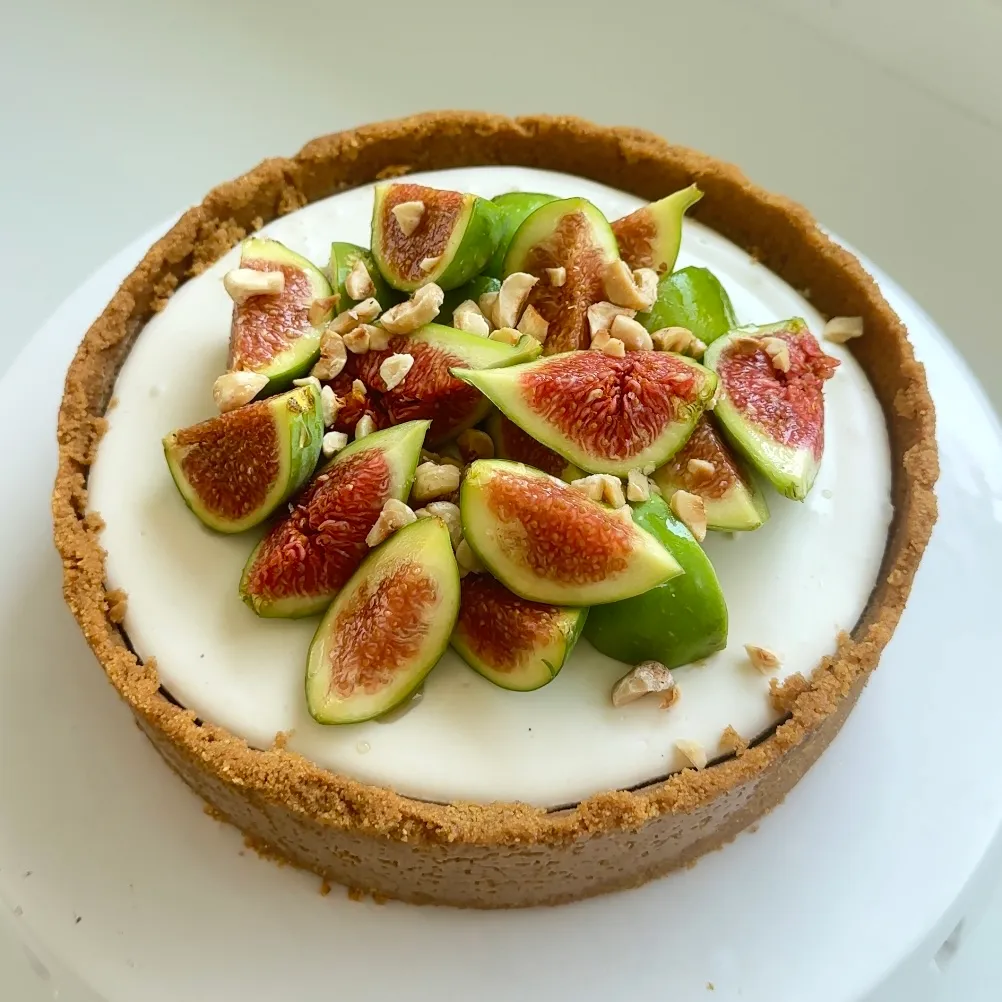 Cheesecake fichi e nocciole
