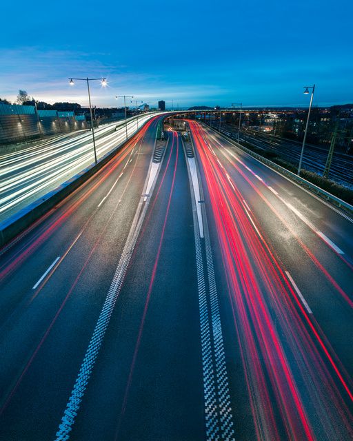 Motorvei opplyst om natten