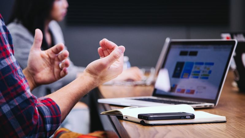 What Is an ICP? Ideal Customer Profile Explained for SMBs and Freelancers (2026)