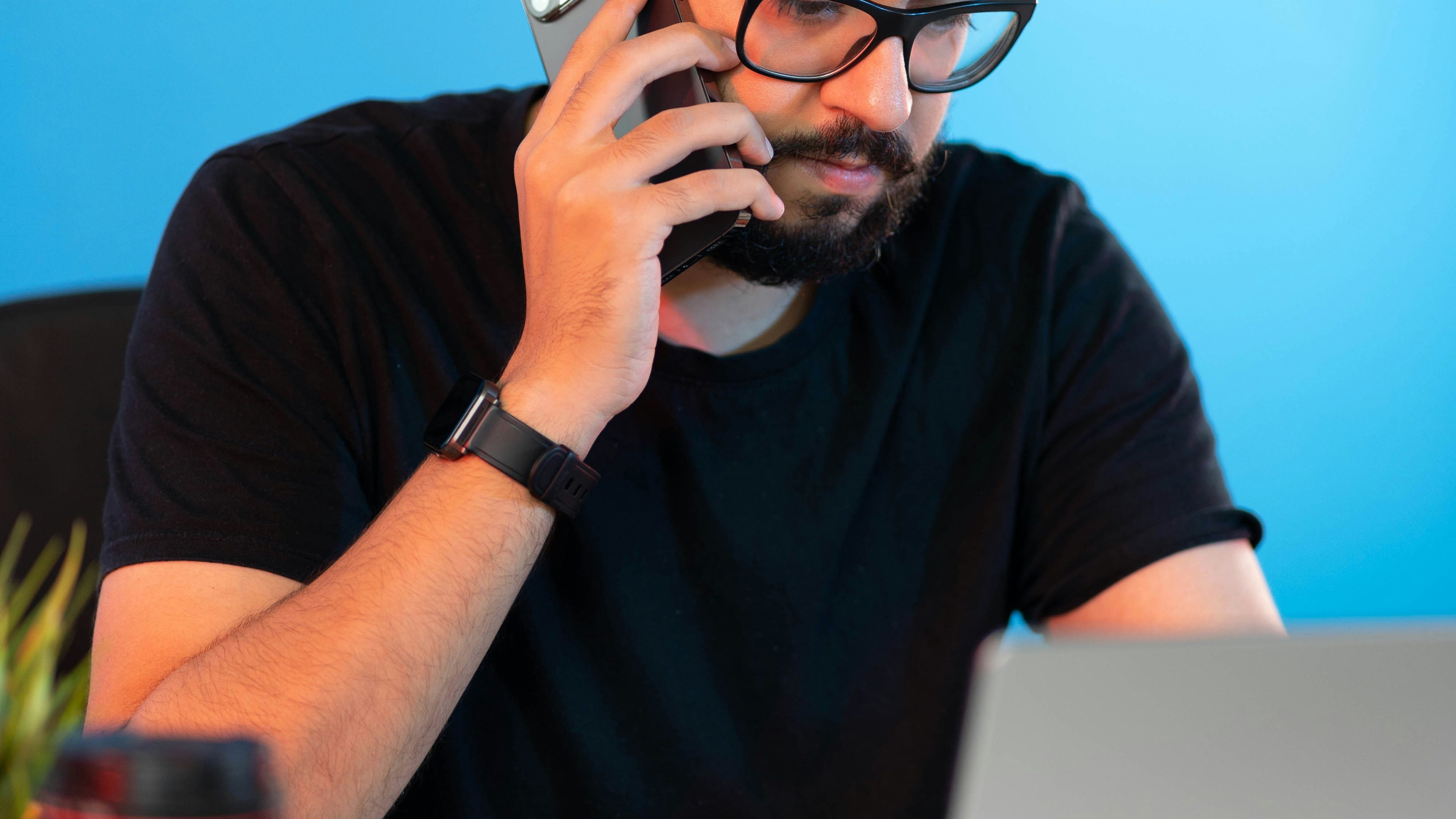 Illustration showing the hidden cost of too many unqualified discovery calls for coaches